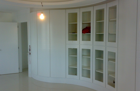 MDF pintado laca branca
