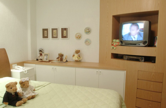 MDF laminado e pintado laca branca
